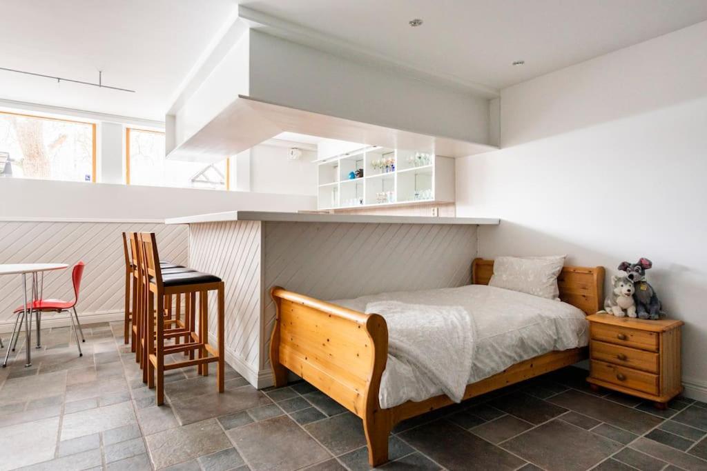 Appartement Laegenhet I Ett Hus Egen Ingang à Sundbyberg Extérieur photo