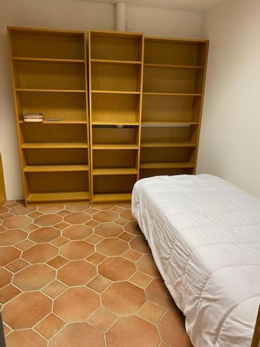 Appartement Laegenhet I Ett Hus Egen Ingang à Sundbyberg Extérieur photo