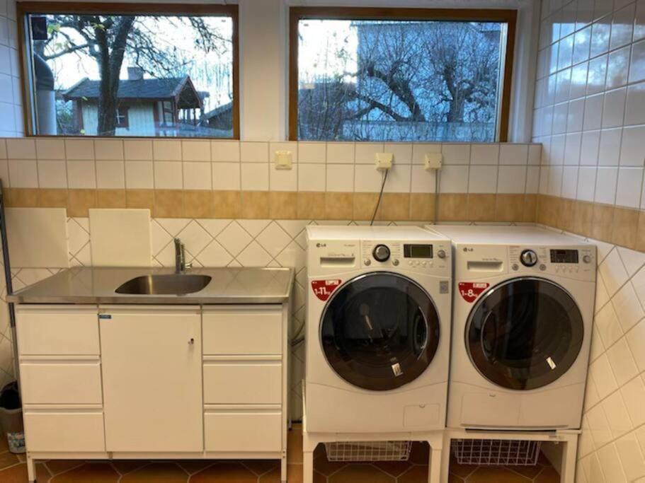 Appartement Laegenhet I Ett Hus Egen Ingang à Sundbyberg Extérieur photo